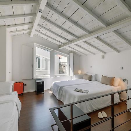 Fine Arts Studios By Olala Homes Porto Luaran gambar