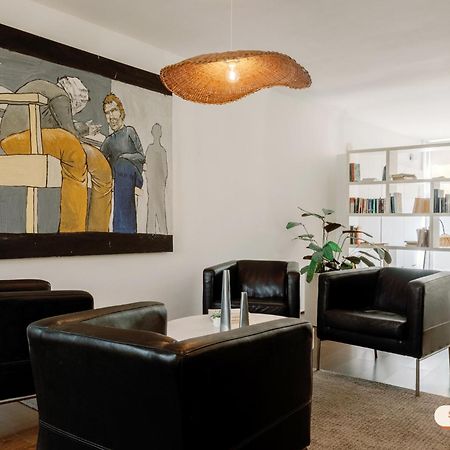 Fine Arts Studios By Olala Homes Porto Luaran gambar