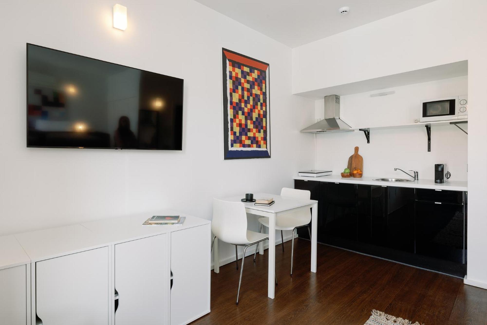 Fine Arts Studios By Olala Homes Porto Luaran gambar